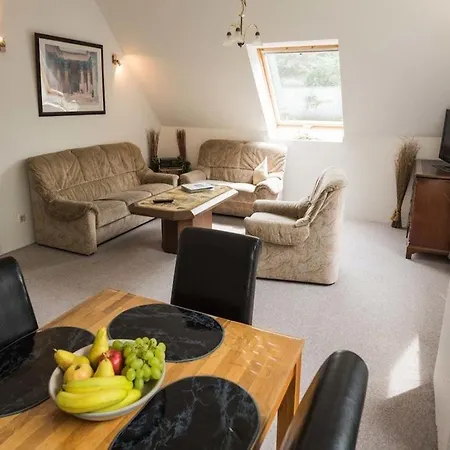 Apartamento Wald Hamburg 1 *