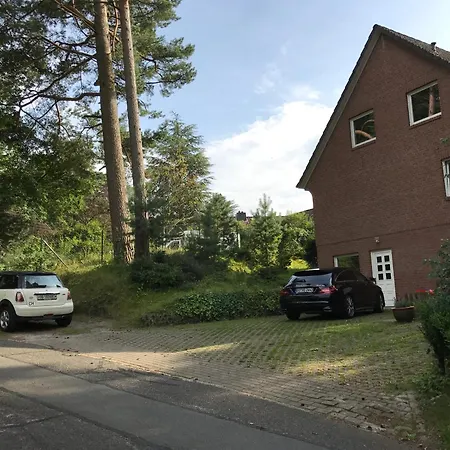 Apartman Wald Hamburg 1 *